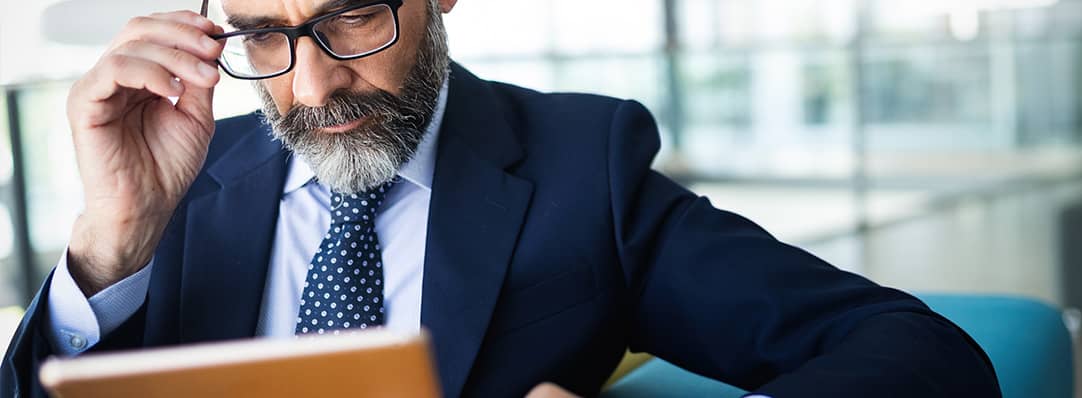 Hogyan válasszuk ki a megfelelő részvénybefektetési platformot